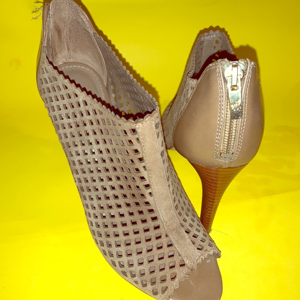 Tan Heels